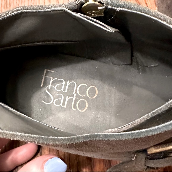 🩵4 items for $30- Franco Sarto gray suede wedge booties with gold buckle. 501 - Picture 9 of 12